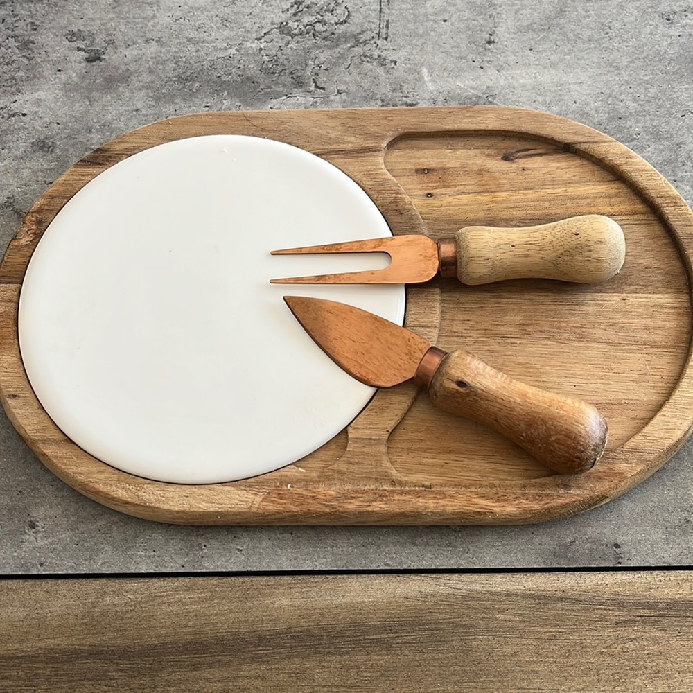 Mini charcuterie board